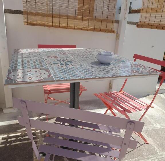 اتاق لوکس سه تخته, I Templari B&b