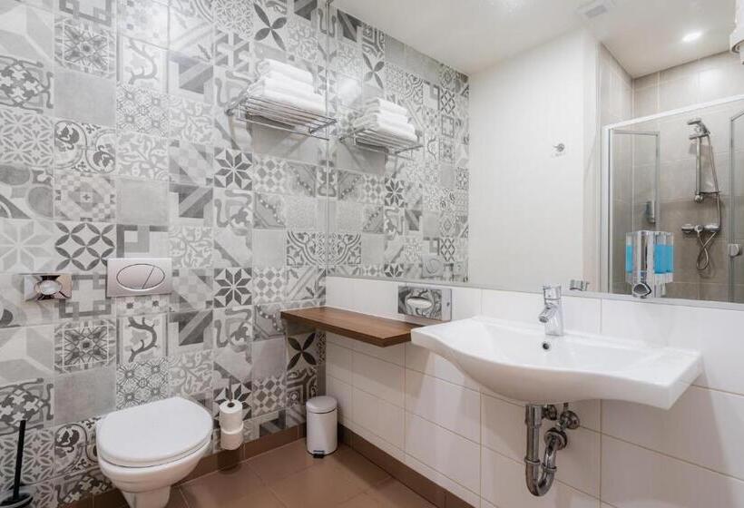 اتاق استاندارد, Ea Hotel Victoria