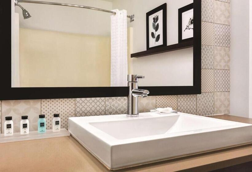 Люкс Адаптированный для Инвалидов, Country Inn & Suites By Radisson, Springfield, Oh