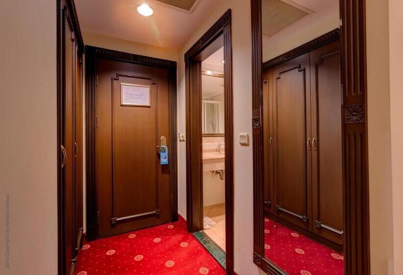 Номер Стандарт Вид на Сад, Ducale Lara   Ultra All Inclusive