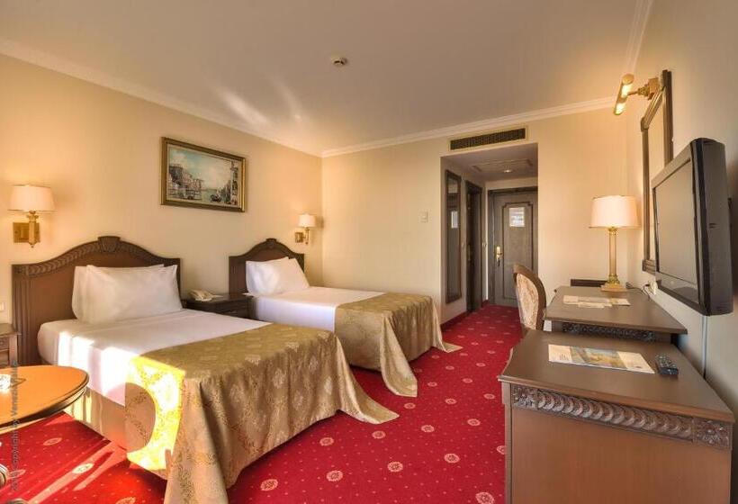 Номер Deluxe Вид на Море Боковой, Ducale Lara   Ultra All Inclusive