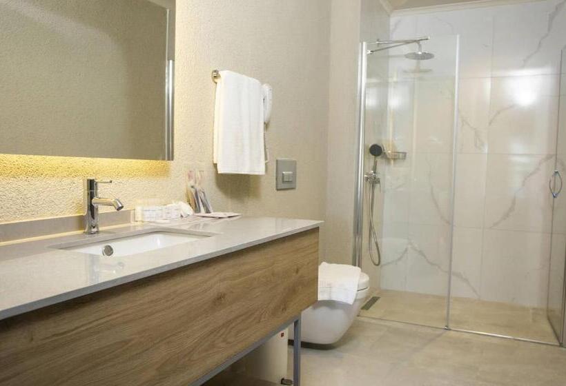 Номер Клуб, Yasmin Bodrum Resort