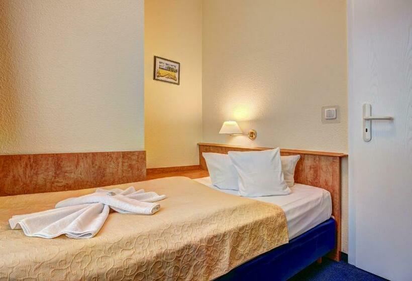 Семейный Номер, Haus Seeblick Hotel Garni & Ferienwohnungen