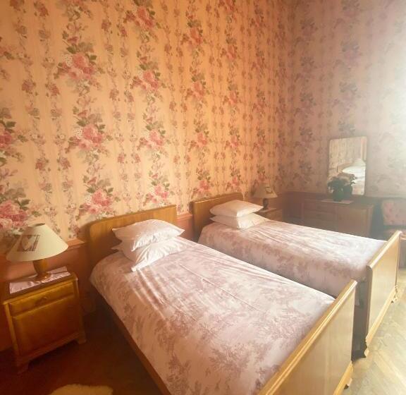 Номер Стандарт, Chateau De Villersexel Chateaux Et Hotels Collection