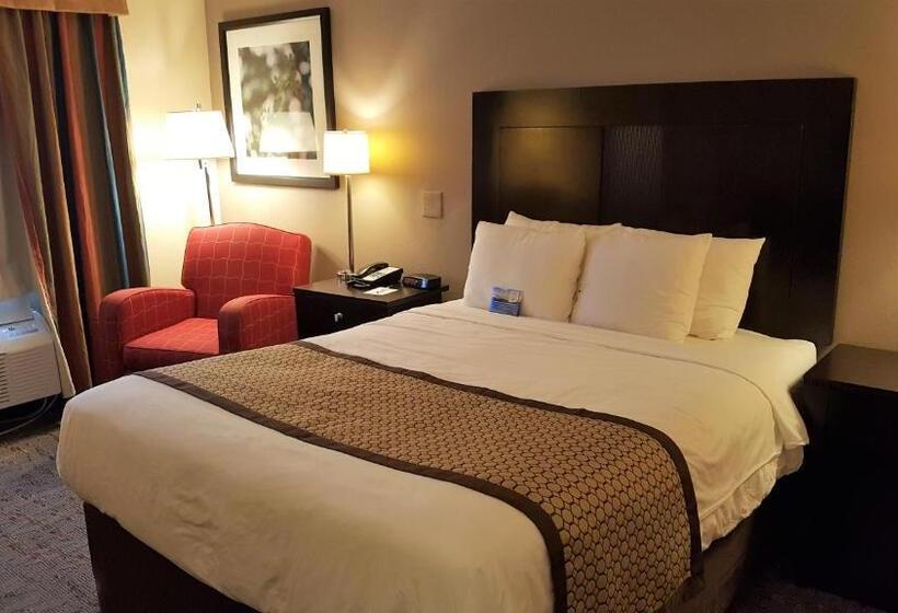 Номер Стандарт Адаптированный для Инвалидов, Baymont By Wyndham Belleville Airport Area Free Airport Shuttle