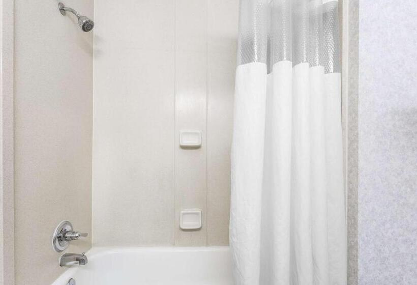 Номер Стандарт, Days Inn By Wyndham, Glen Allen   Richmond North