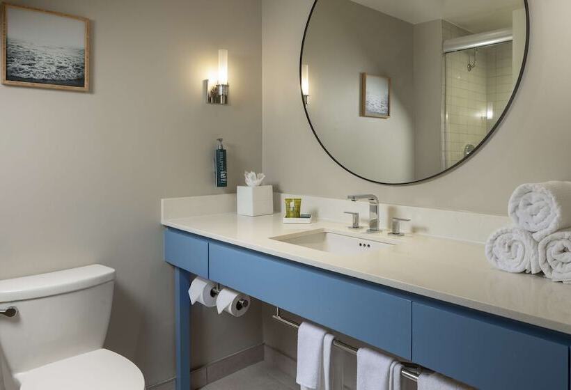 סוויטה, Hilton Daytona Beach Oceanfront Resort