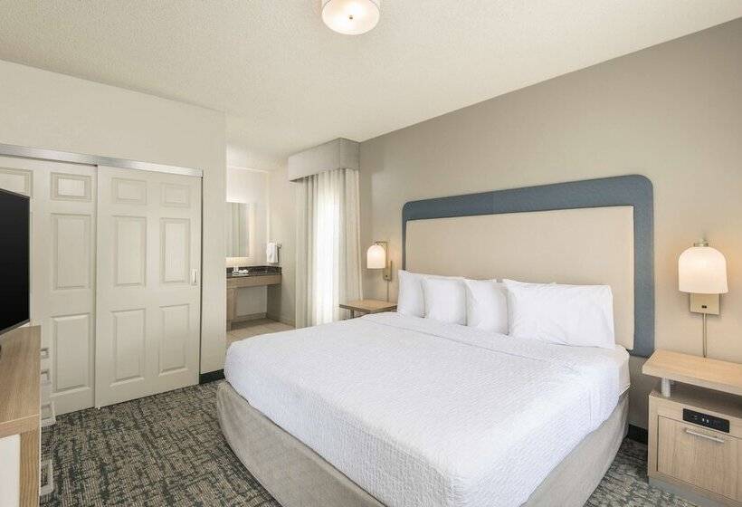 2 Sovrums Svit, Homewood Suites By Hilton Miami Airport/blue Lagoon