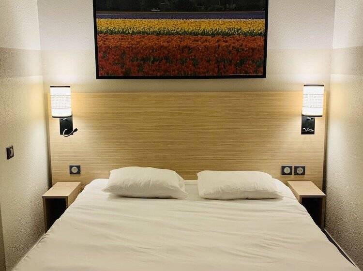 Номер Комфорт, Inn Design Dijon Sud