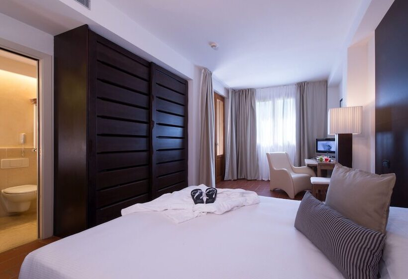Индивидуальный Номер Классика, Cdh Hotel Radda