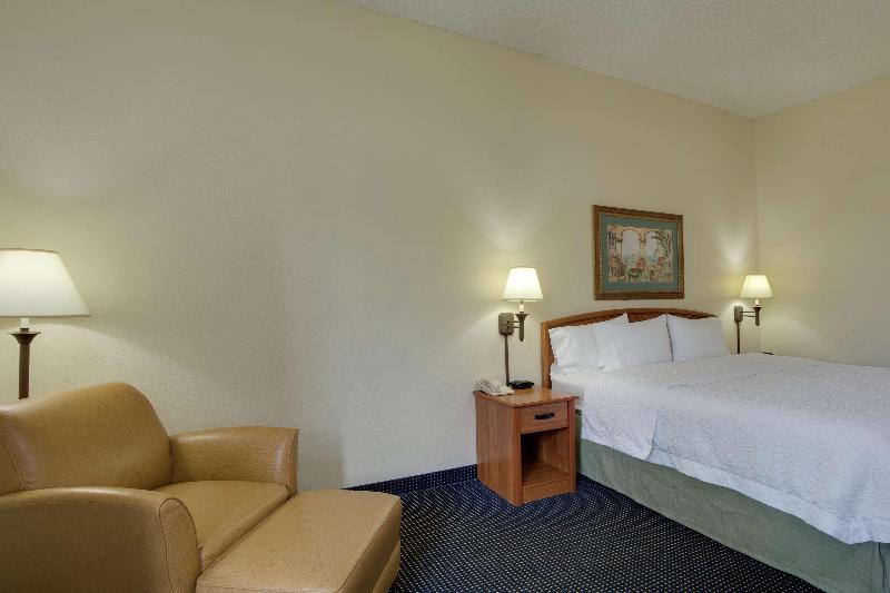 Стандартный Номер Кровать Кинг, Hampton Inn Ft. Lauderdale Commercial Blvd
