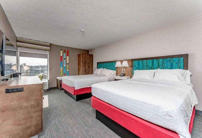 스탠다드 룸 더블 침대 2개, Hampton Inn Morgantown