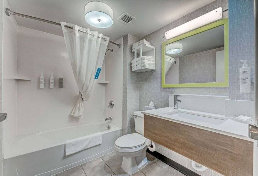 스탠다드 룸, Hampton Inn Morgantown