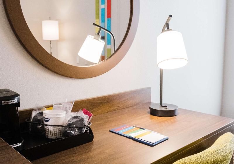 اتاق استاندارد با تخت بزرگ, Hampton Inn Rehoboth Beach