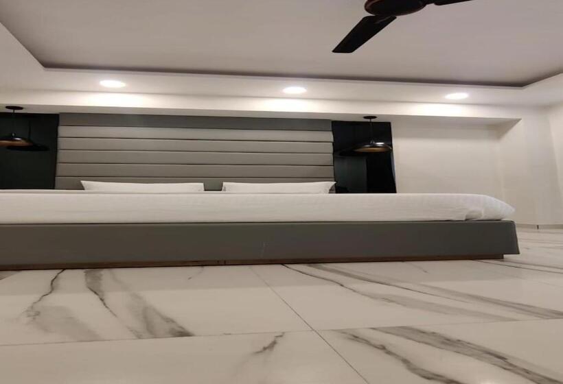 Номер Deluxe, Pk Boutique