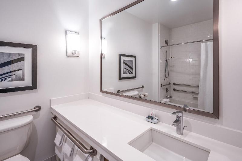 带大床的标准间, Aloft San Jose Cupertino