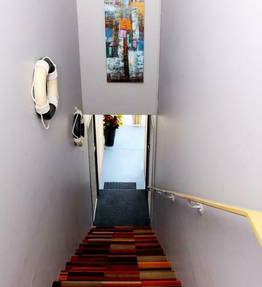 ２ベッドルームデラックスアパートメント, Beachlander Self Contained Holiday Apartments