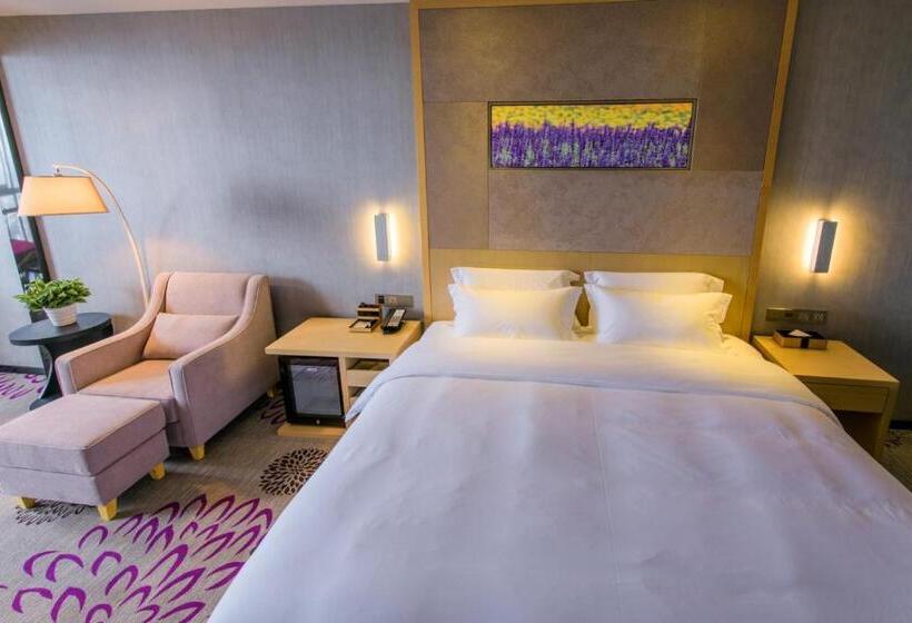 Номер Deluxe Кровать Кинг, Lavande Hotels·chengdu Shuangliu International Airport