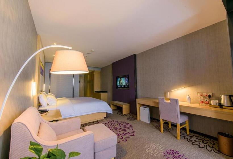Номер Deluxe Кровать Кинг, Lavande Hotels·chengdu Shuangliu International Airport