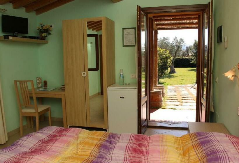 Номер Стандарт Кровать Кинг Адаптированный для Инвалидов, Agriturismo Eucaliptus