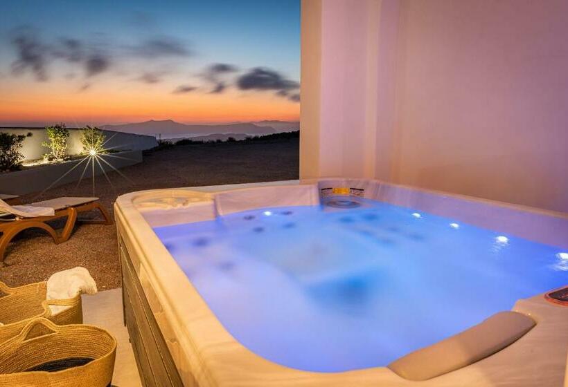 Полулюкс Deluxe с Видом, Caldera Stories Private Suites