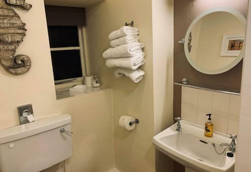 Номер Стандарт, Cocketts