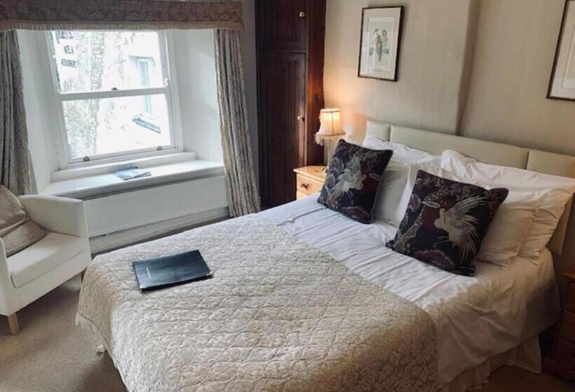 Номер Стандарт, Cocketts