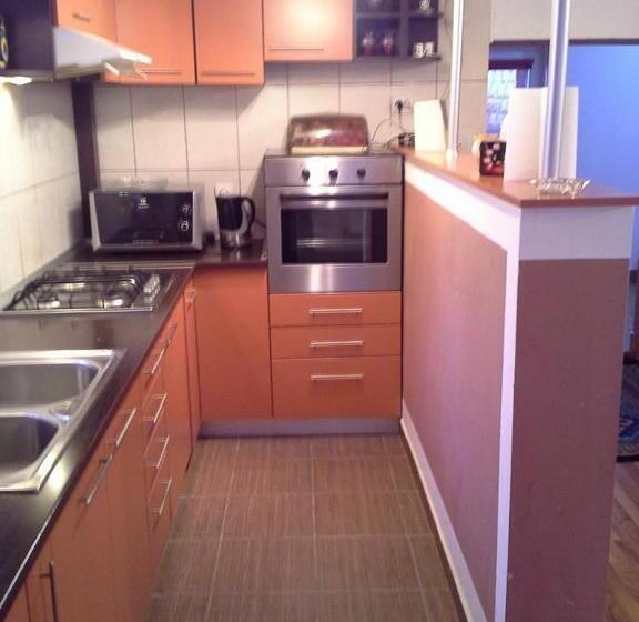 آپارتمان 1 خوابه, Atia Residence