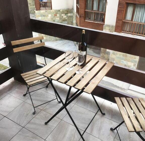 Standard-Studio mit Balkon, New Gudauri Suites By Gudauri Travel