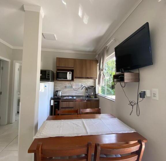 침실 1개 아파트, Bombinhas Guest House
