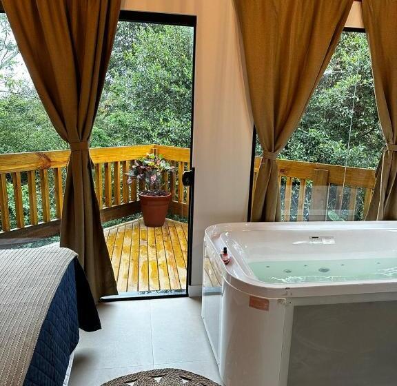 수피리어 스위트, Bombinhas Guest House