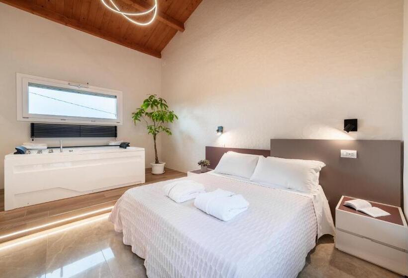 Люкс, Agriturismo Acquachiara