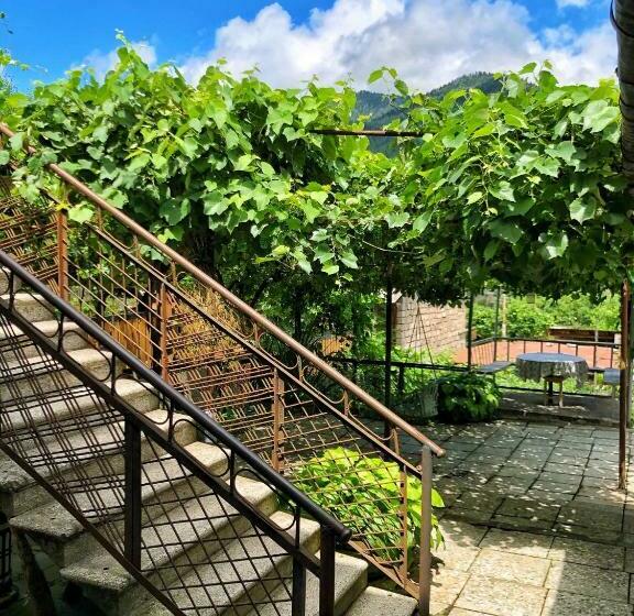 اتاق استاندارد با چشم‌انداز کوهستان, Achela S Guesthouse