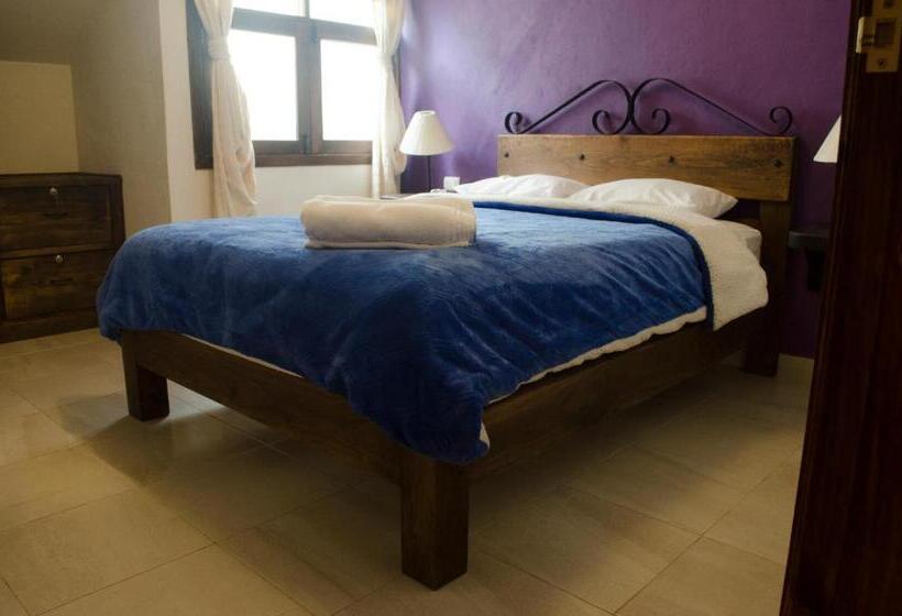 اتاق استاندارد با سرویس بهداشتی مشترک, Casa Tequio
