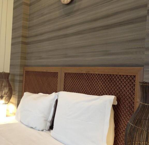 デラックススタジオ, Guest Rooms Maria Luiza