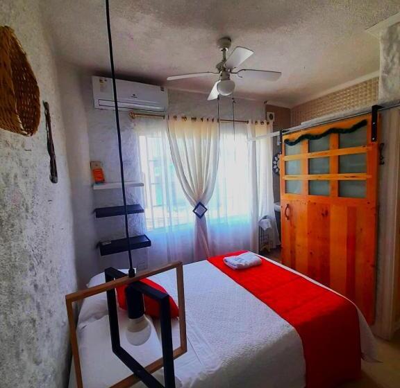 Quarto Deluxe Individual, Hostal Cann's House