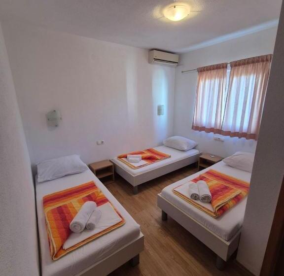 اتاق استاندارد سه نفره, Pansion Speranza Međugorje