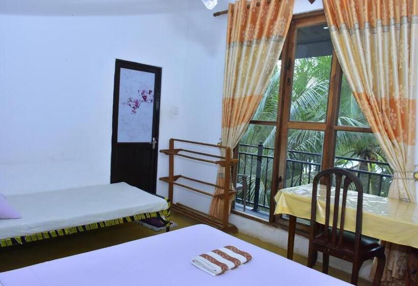 Номер Deluxe с Балконом, Splendid Lake View Safari Lodge