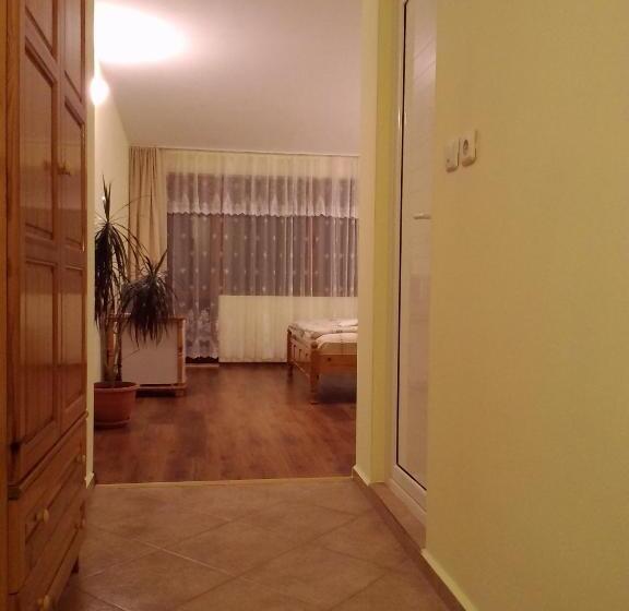 Номер Стандарт с Балконом, Guest House Diamant
