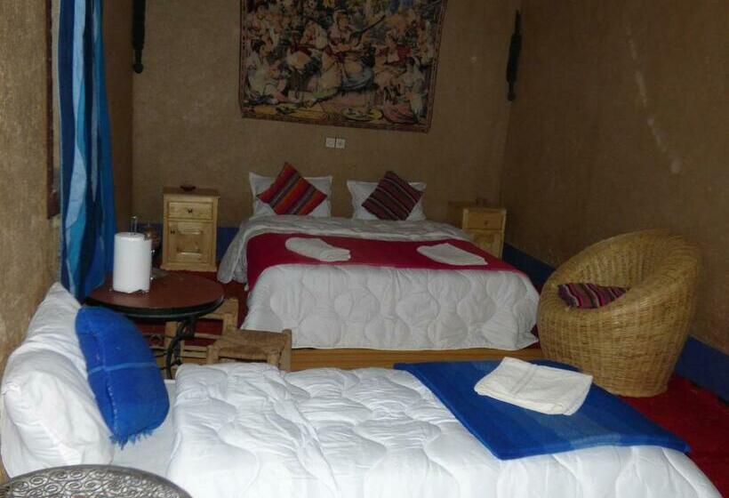 Quarto Estandar, Kasbah Planet Sahara