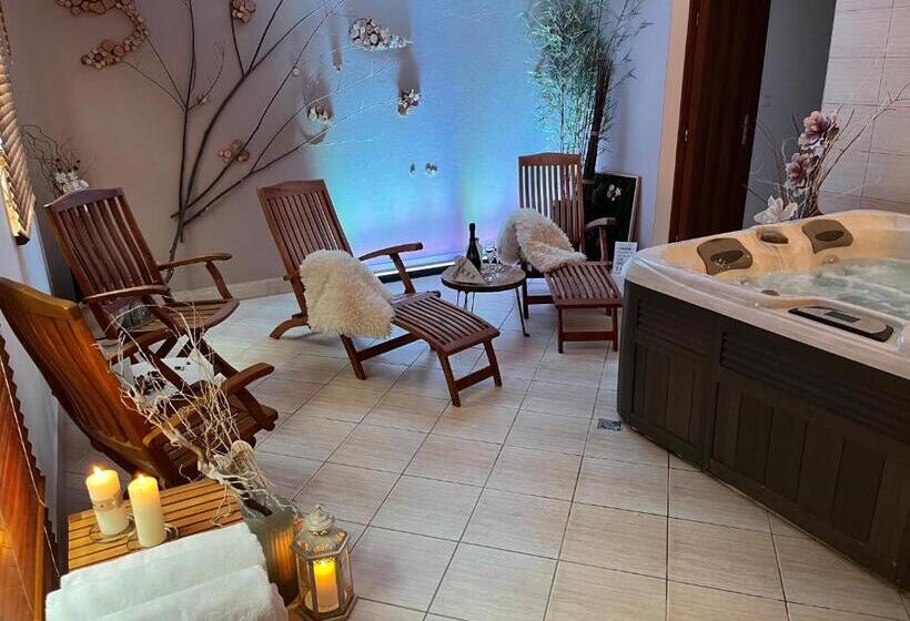 Номер Стандарт с Балконом, Wellness Villa Liptov