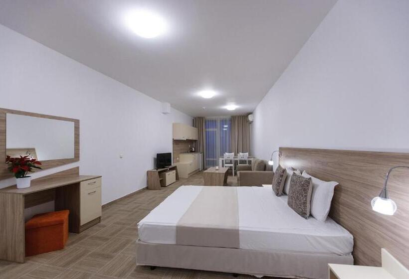 Студия Стандарт Вид на Море, Silver Beach Apart Complex
