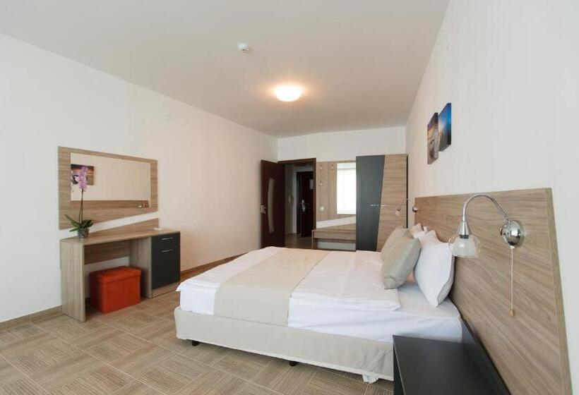 Апартаменты Deluxe 1 Спальня, Silver Beach Apart Complex