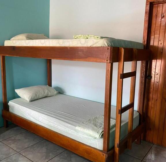 Семейный Номер, Cabinas Popular