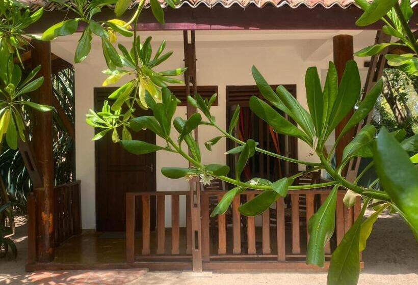 Quarto Deluxe Vista Mar Lateral, Ganesh Garden Beach Cabanas