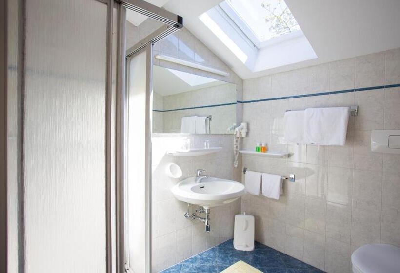 1 Bedroom Apartment City View, Garni Pluner