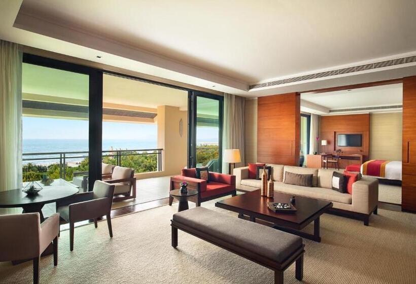 Люкс Премиум, Raffles Hainan Clear Water Bay