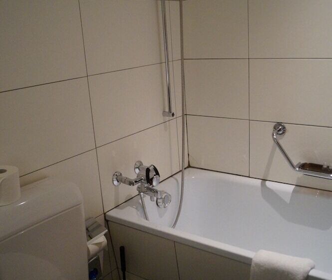 Номер Стандарт, Bodenseehotel Weisses Rössli