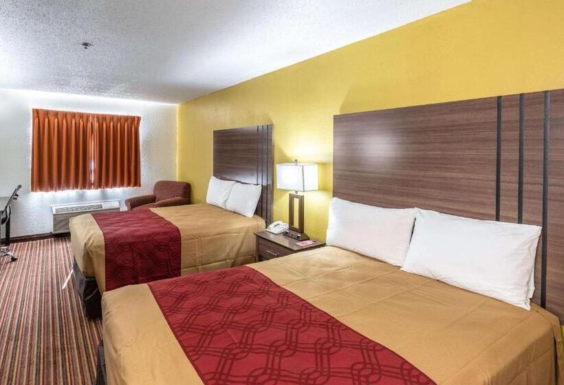 Номер Стандарт 2 Двуспальные Кровати, Econo Lodge Inn & Suites