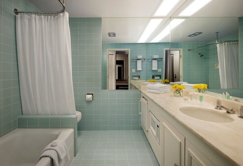 Номер Deluxe, Little America Hotel   Wyoming